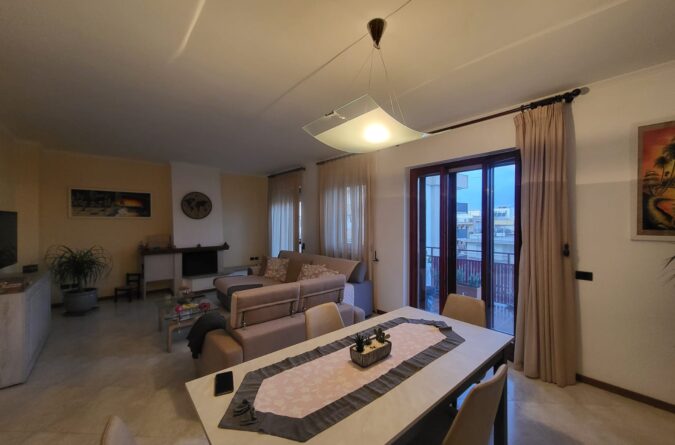 Cod. 295 – Appartamento “TERZO PIANO”+ Box Auto in Zona Via Castel del Monte – Andria –